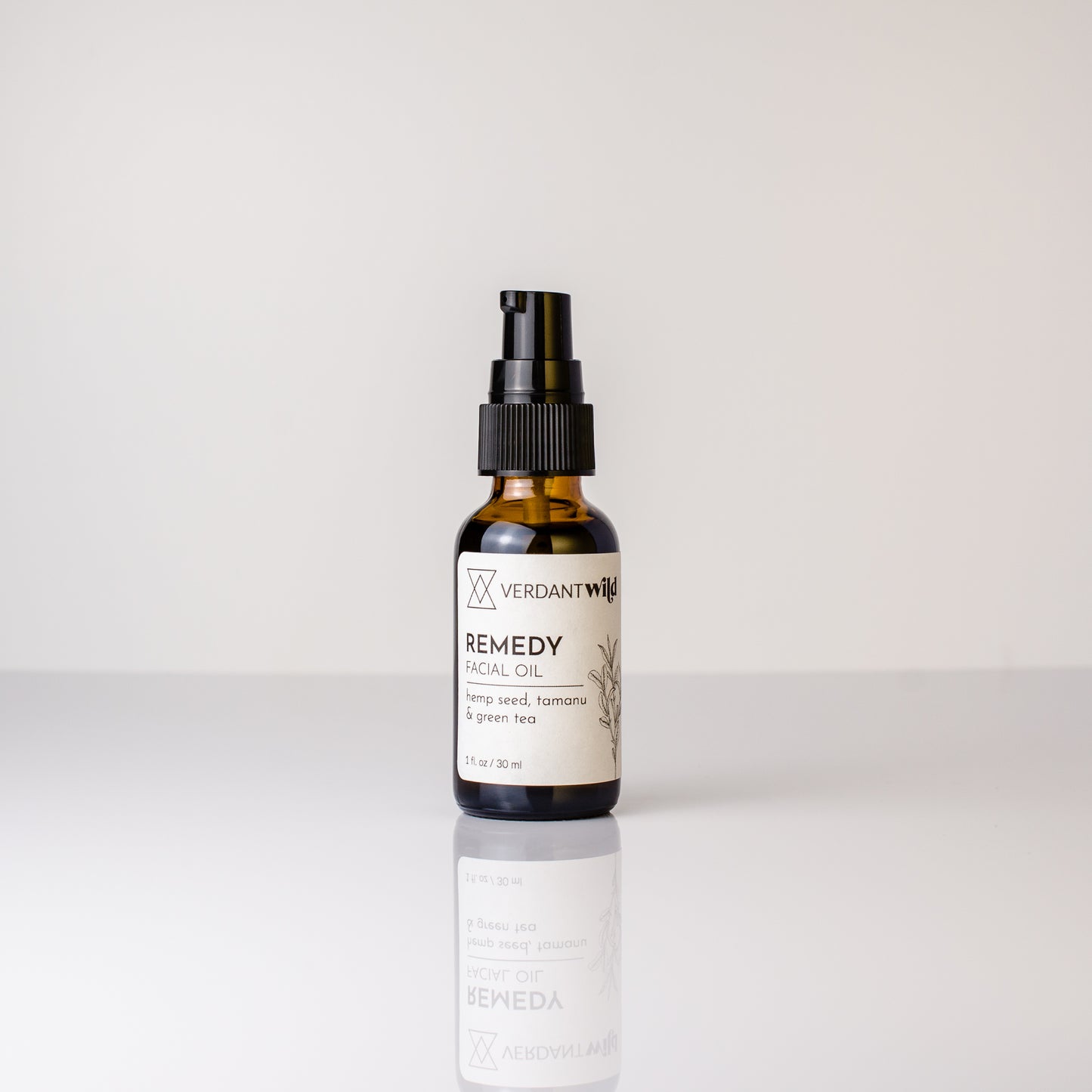 hemp seed, tamanu and green tea beauty oil open