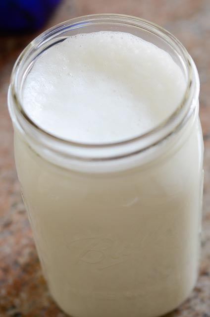 10 Reasons to Drink Raw Goat Milk